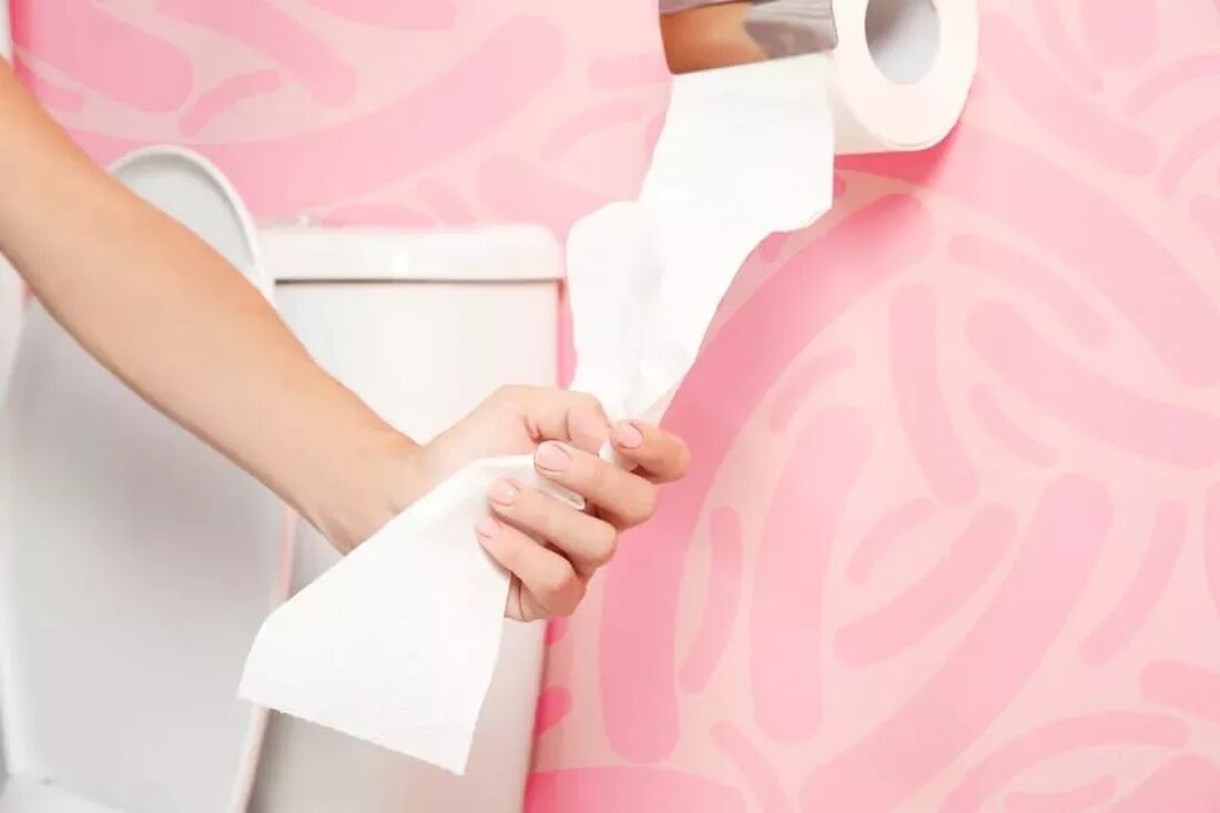 Mit einer weltweiten Prävalenz von 10 bis 20% ist das Reizdarmsyndrom (IBS) eine äußerst häufige Verdauungsstörung, die durch Bauchschmerzen und Blähungen, Veränderungen der Darmgewohnheiten (Verstopfung, Durchfall oder beides) gekennzeichnet ist und in der Regel eine langfristige Erkrankung darstellt . Damit eine Diagnose gestellt werden kann, müssen die Symptome mindestens sechs Monate lang vorhanden sein und mindestens einmal pro Woche auftreten. ((Link entfernt), (Link entfernt)) Was verursacht Reizdarm Symptome? IBS (Reizdarmsyndrom) gehört zu einer Kategorie von Verdauungsstörungen, die als funktionelle gastrointestinale Störungen (FGDI) bekannt sind. Dies bedeutet, dass eine eindeutige Pathologie nicht unbedingt festgestellt werden kann, obwohl der Patient möglicherweise ziemlich &hellip;