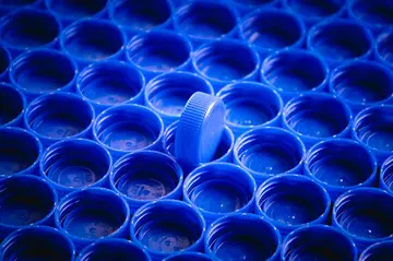 Mikroplastik: Unsichtbare Gefahr für Mensch und Natur!