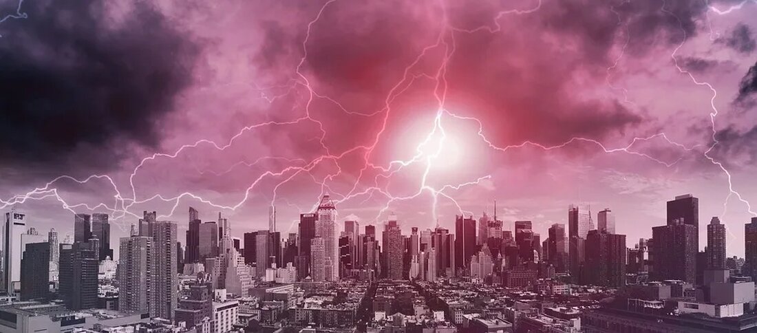 Seit mehreren Jahrzehnten gerät unsere Erde aufgrund der vom Menschen verursachten Treibhausgasemissionen unter enormen Umweltstress. Es ist allgemein bekannt, dass der Klimawandel die Temperaturen weltweit erhöht, das Eisschmelzen an den Polen beschleunigt und Extremwetterereignisse verstärkt. Doch eine der schwerwiegendsten Auswirkungen des Klimawandels betrifft die Wälder unseres Planeten. Diese grünen Lungen der Erde spielen eine entscheidende Rolle bei der Aufrechterhaltung der ökologischen Gleichgewicht des Lebens auf der Erde. Wälder und Klimawandel: Eine beidseitige Beziehung Klimawandel und der Einfluss auf Wälder Einer der primären Effekte des Klimawandels auf die Wälder weltweit ist die gestiegene Durchschnittstemperatur. Diese steigenden Temperaturen führen dazu, dass die …