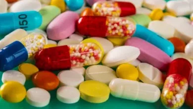 depositphotos_143479721-stock-photo-multicolored-pills-and-tablets-on