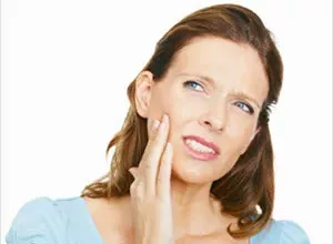 1660875760_Hausmittel-gegen-Zahnschmerzen
