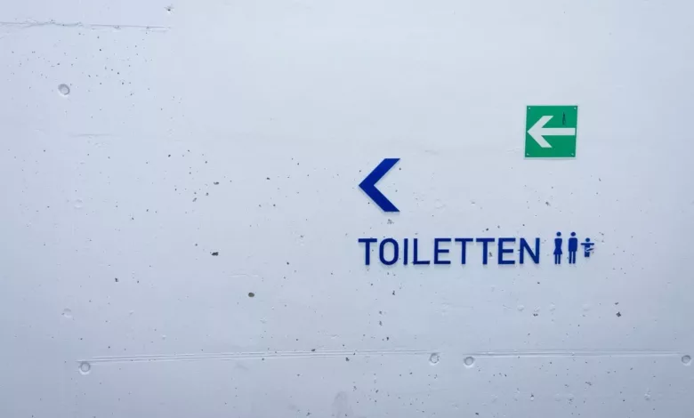 toalety-przenosne-dla-niepelnosprawnych-unsplash